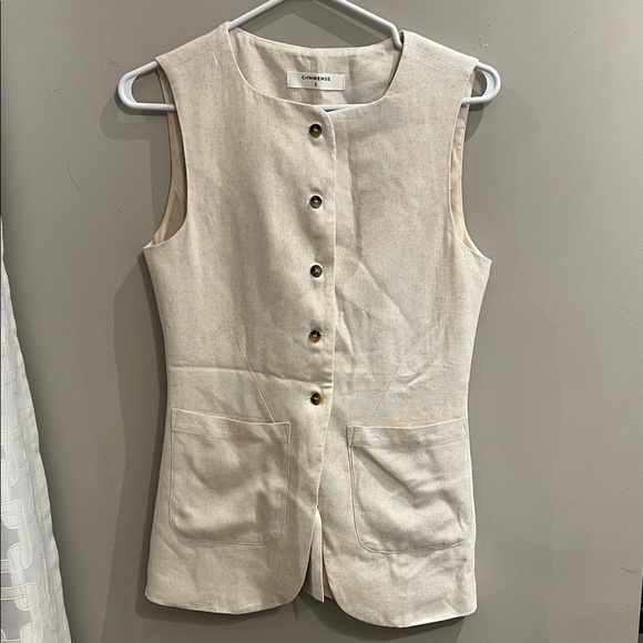 Commense Light Beige Button-Up Vest - Picture 2 of 6
